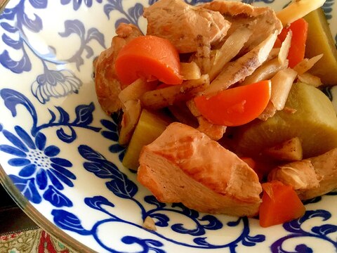 大根と鶏むねの煮物♩